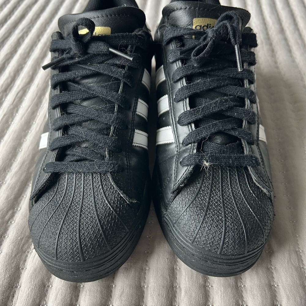adidas superstar ADV athletic sneakers